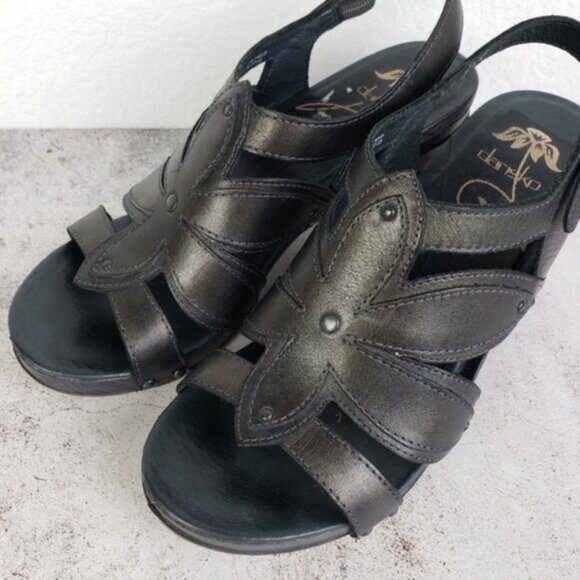 DANSKO Metallic Leather Clogs Sandal size 38 Comfort Shoes Studs - Picture 11 of 11